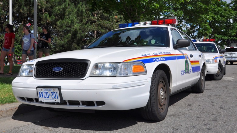 Ford Crown Victoria