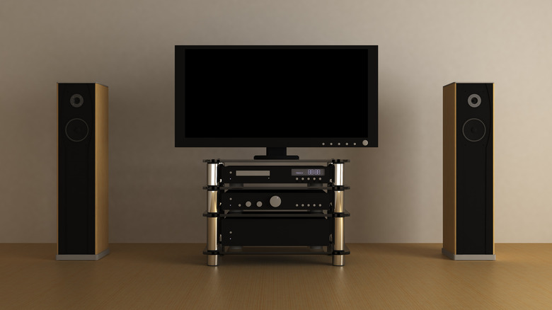 tv with speakers