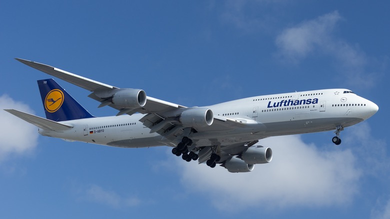 Lufthansa Boeing 747