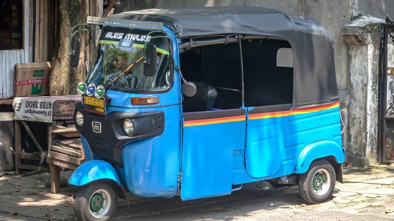 Bajaj RE