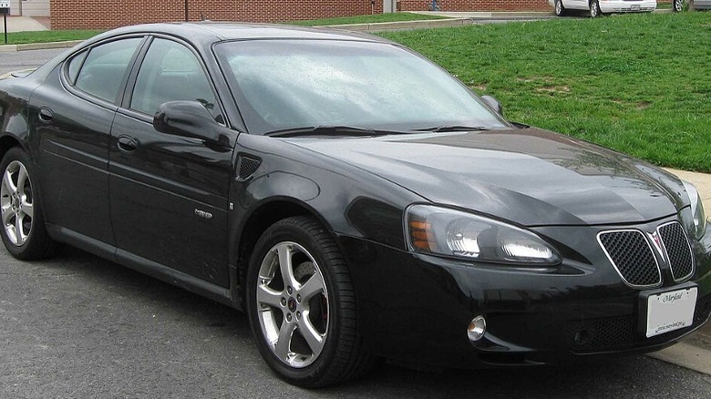 A silver 2005 Pontiac Grand Prix GXP