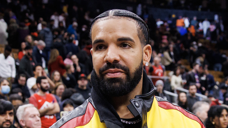 Drake courtside at NBA game