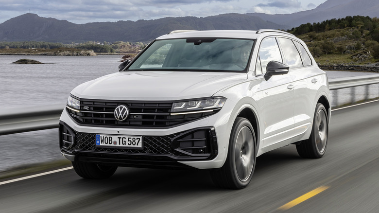 VW Touareg R-Line