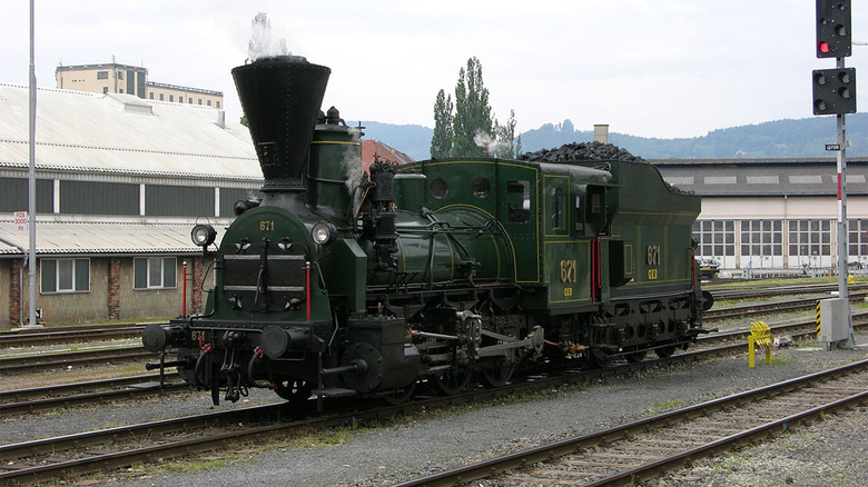 The GKB 671 parked at a railway station