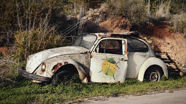 Abandoned VW Beetle