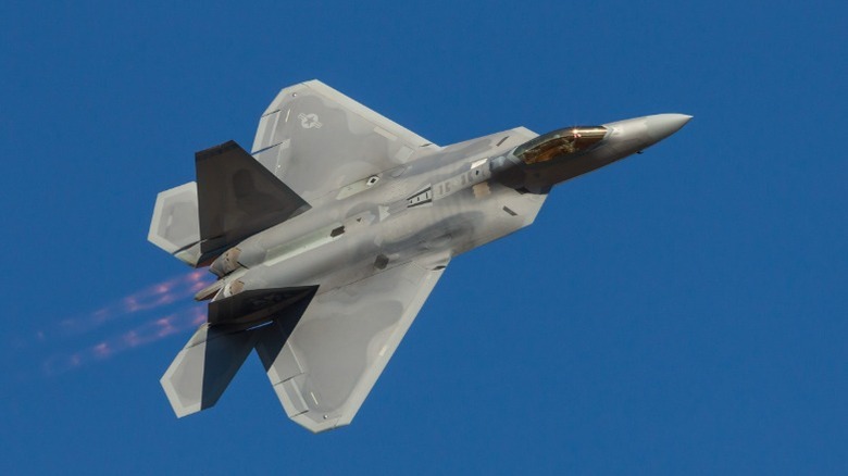 F-22 Raptor