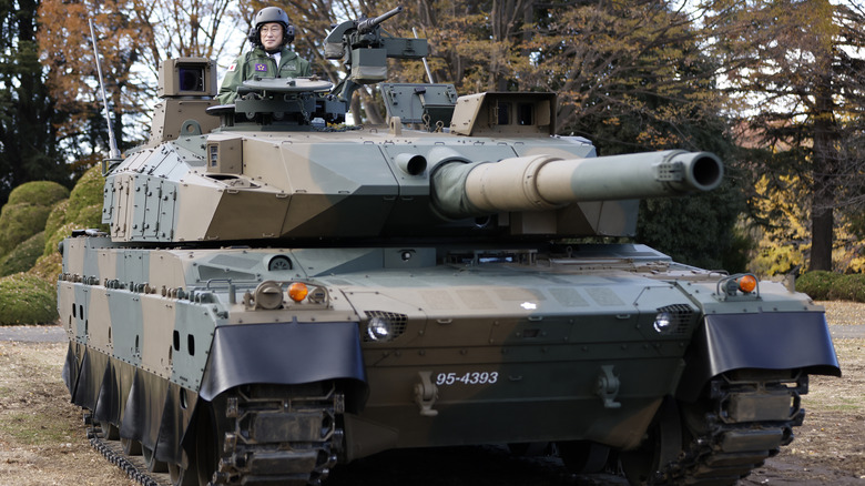 12 Best Military Tanks In The World In 2023