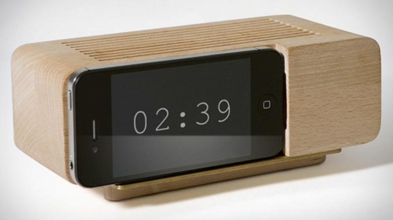 Alarm clock dock