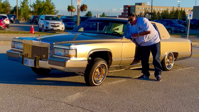 Cadillac Coupe DeVille '84 lowrider