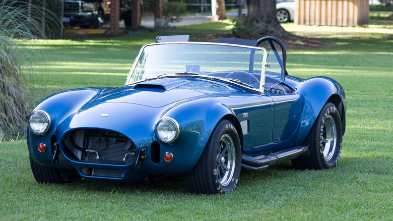 AC Cobra 427 Super Snake