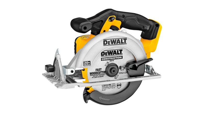 20V Max 6-½-Inch Circular Saw