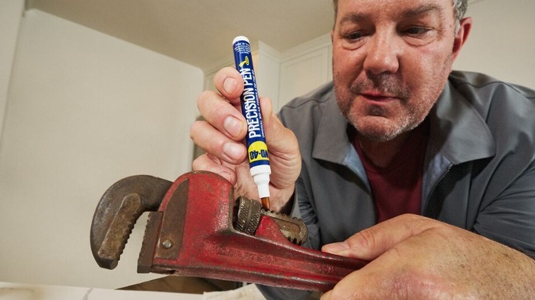 Man using Precision Pen