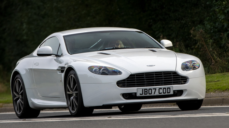 Aston Martin V8 Vantage