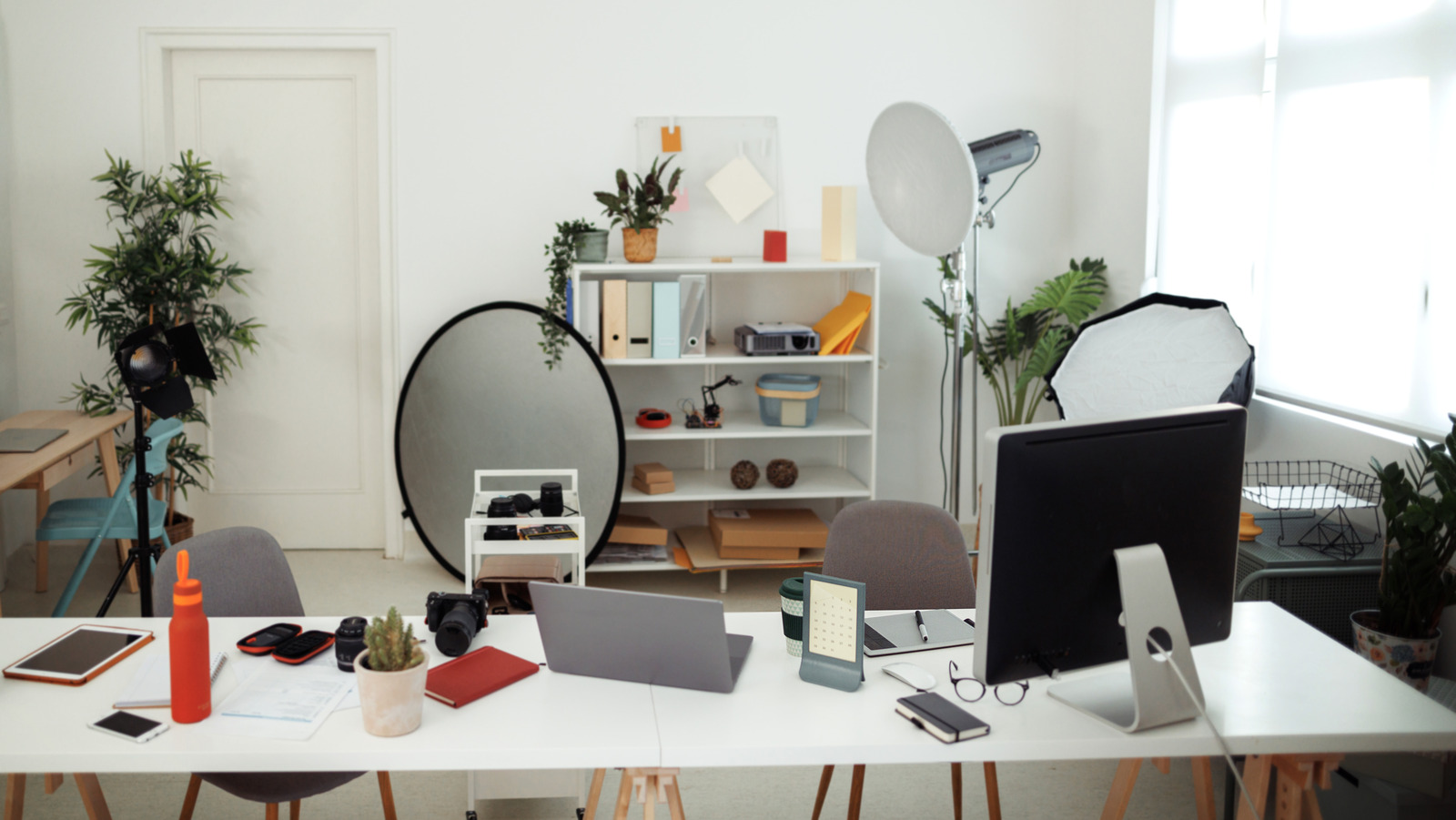 7 Gadgets For Home Office That Will Increase Your Productivity