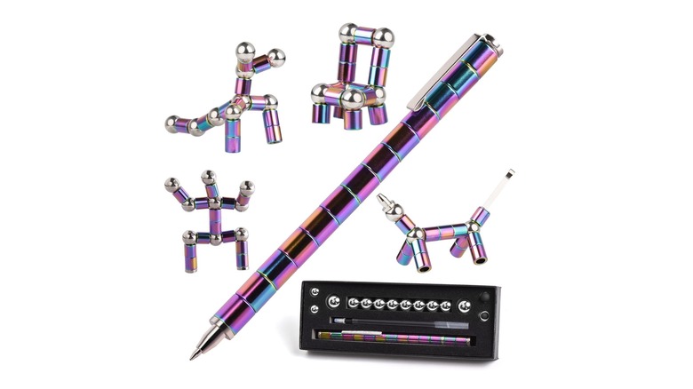 Fidget Pen in multiple configurations