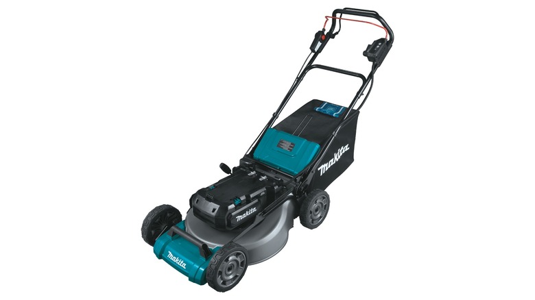 Makita commercial lawn mower with ConnectX technology