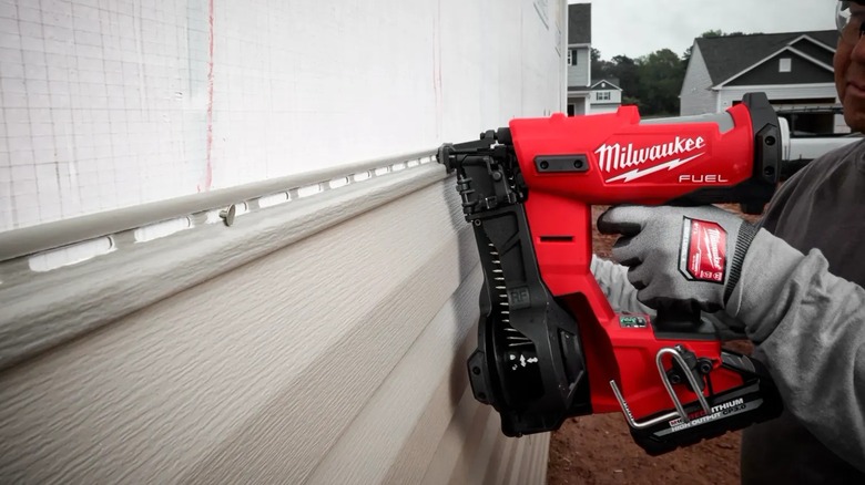 coil nailer used to install siding