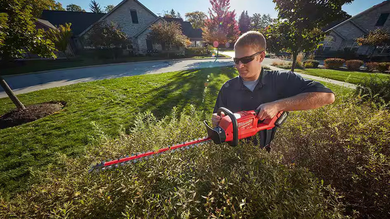 Milwaukee Hedge Trimmer