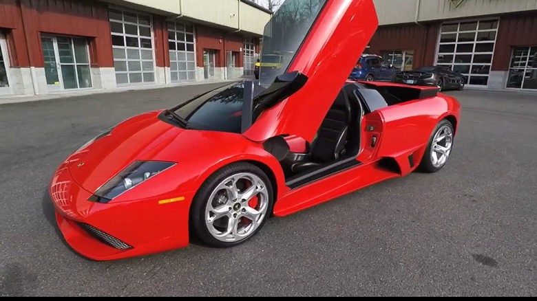 Red 2009 Lamborghini Murciélago