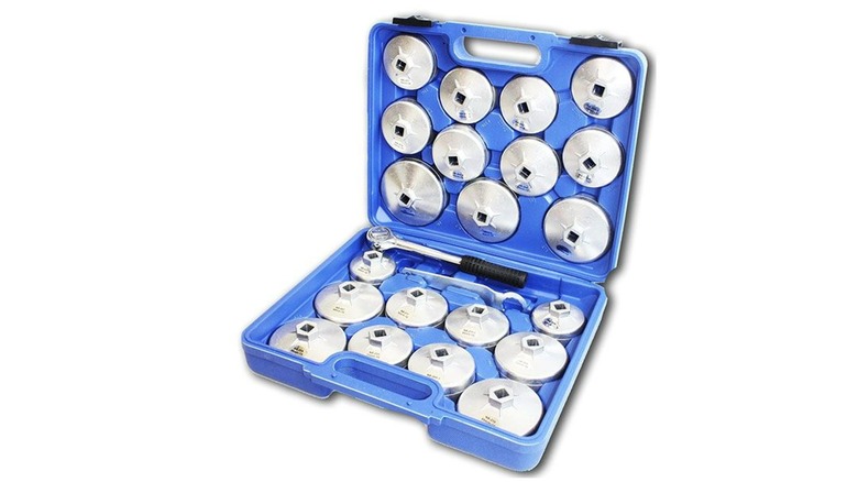 Aluminum oil filter wrench kit