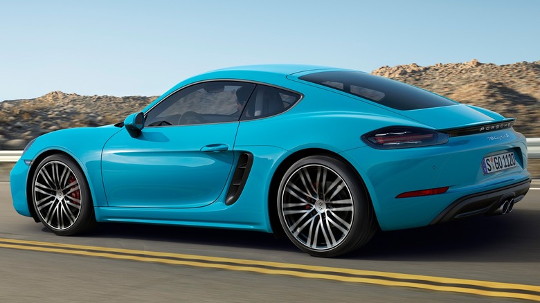 Porsche 718 Cayman Blue