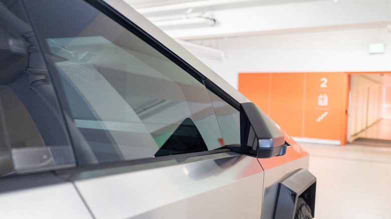 side mirror on Tesla