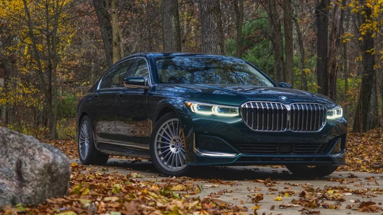 BMW Alpina B7 in fall forest