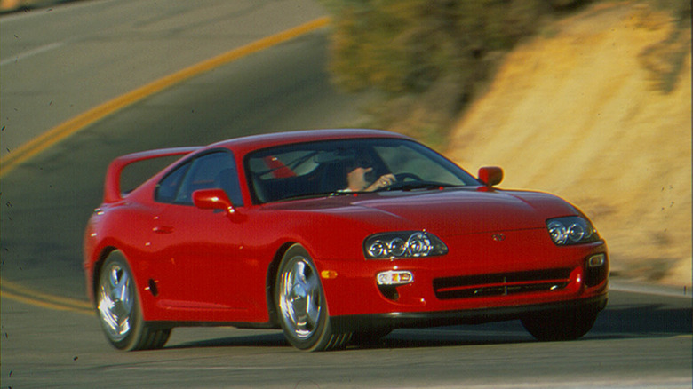 Toyota Supra Turbo A80 cornering at speed