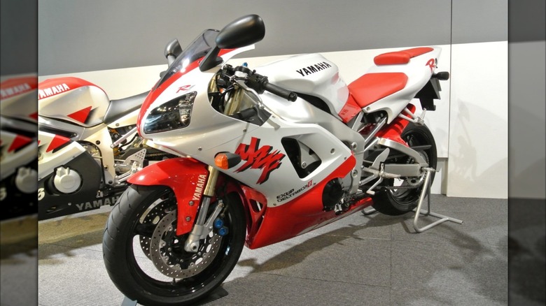 1998 Yamaha YZF-R1 in the Yamaha Communication Plaza