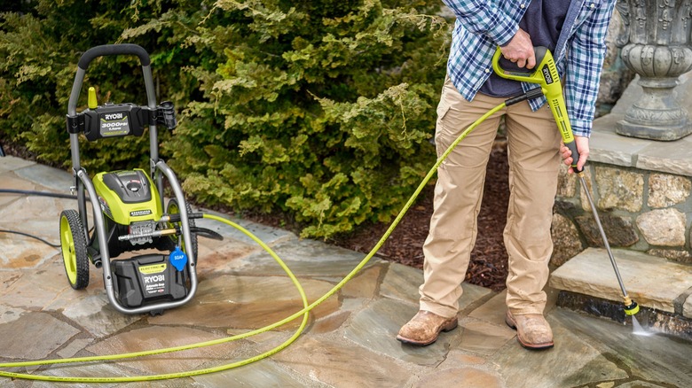 Ryobi pressure washer on wheels with handle