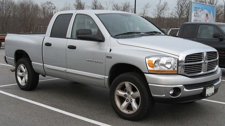 06-07 Dodge Ram 1500