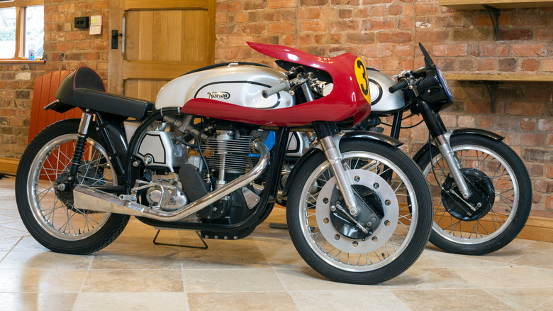 A Norton Manx 500