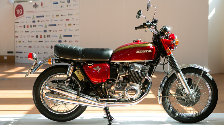 A Honda CB750