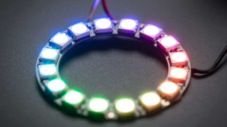 Round LED strand