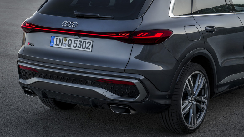 2025 Audi Q5 exhaust tips