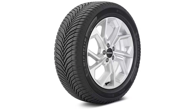 A stock image of the Michelin CrossClimate2 tire