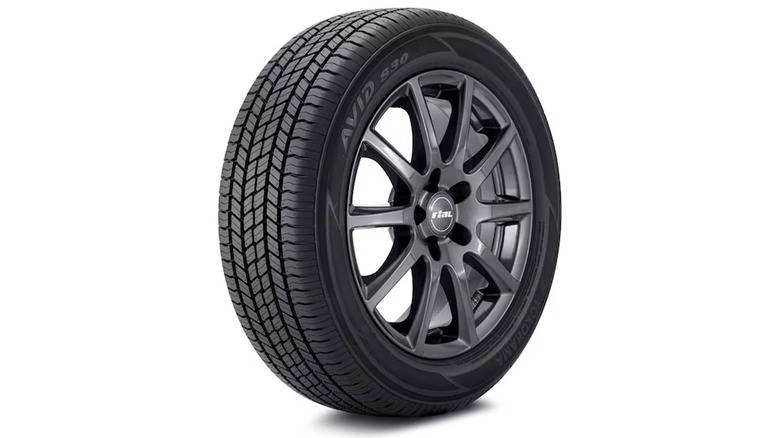 A stock image of the Yokohama Avid S30B tire