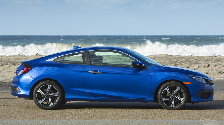 Blue 2016 Honda Civic