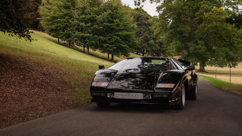 Lamborghini Countach 