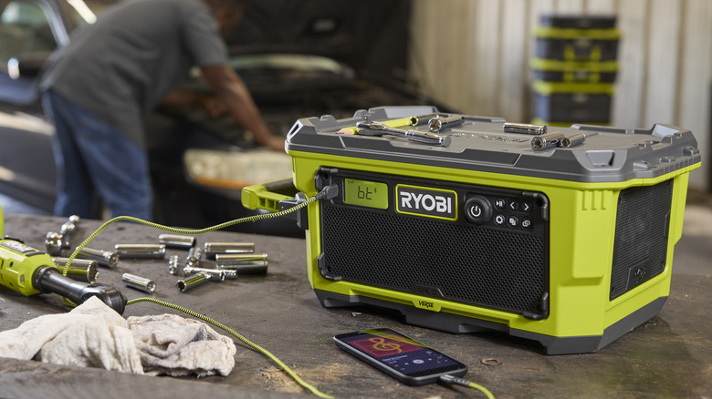 Ryobi Bluetooth stereo in garage