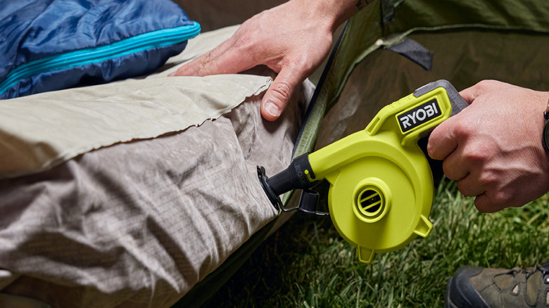 Ryobi USB Lithium High Volume Inflator