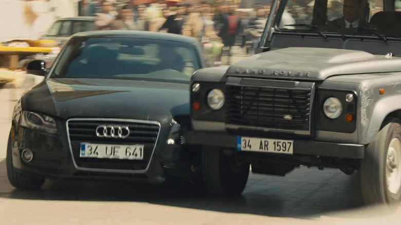 Audi A5 sideswiped by Land Rover in Skyfall