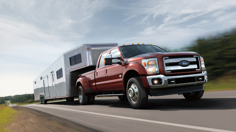 2016 Ford Super Duty Power Stroke towing a large trailer