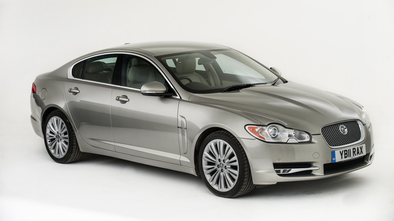 Jaguar XF Supercharged studio shot