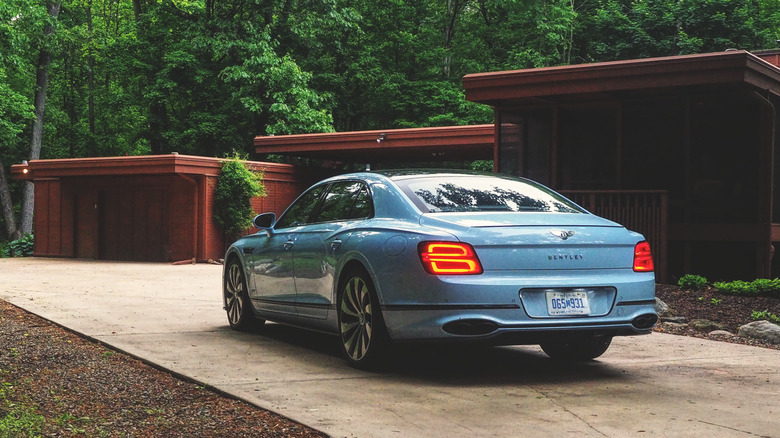 2022 Bentley Flying Spur Hybrid