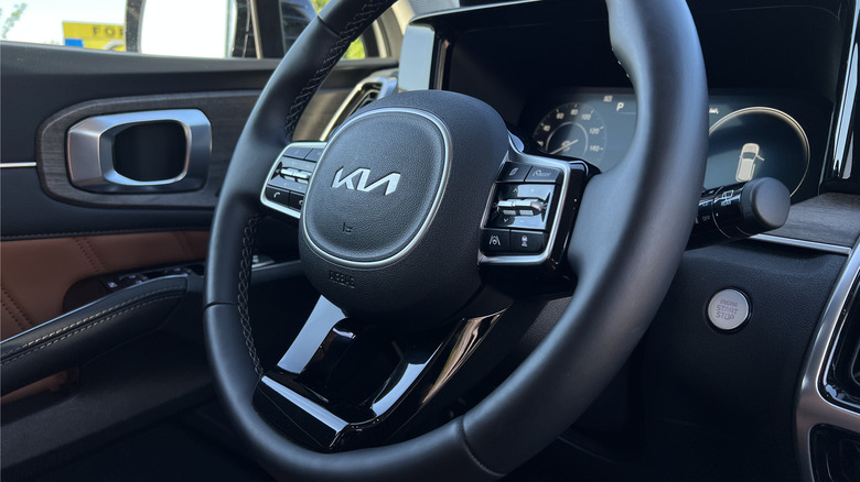 2022 Kia Sorento steering wheel