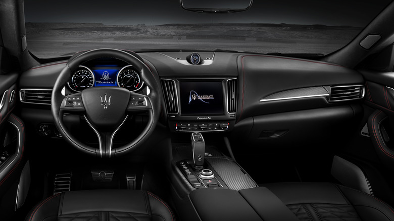 2022 Maserati Levante Trofeo dashboard