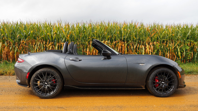 2022 Mazda MX-5 Miata