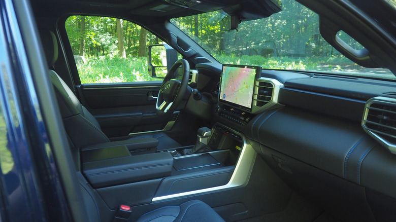 2022 Toyota Tundra cabin