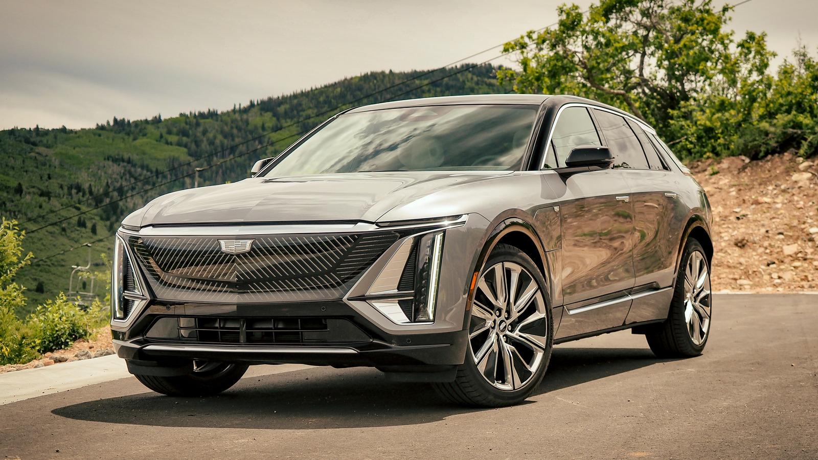 2023 Cadillac Lyriq First Drive An AllElectric SUV Worth Waiting For